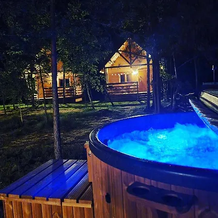 Feriehus Borskowka Z Balia Z Jacuzzi I Sauna *