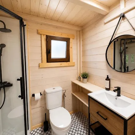 Borskowka Z Balia Z Jacuzzi I Sauna Feriehus Borsk